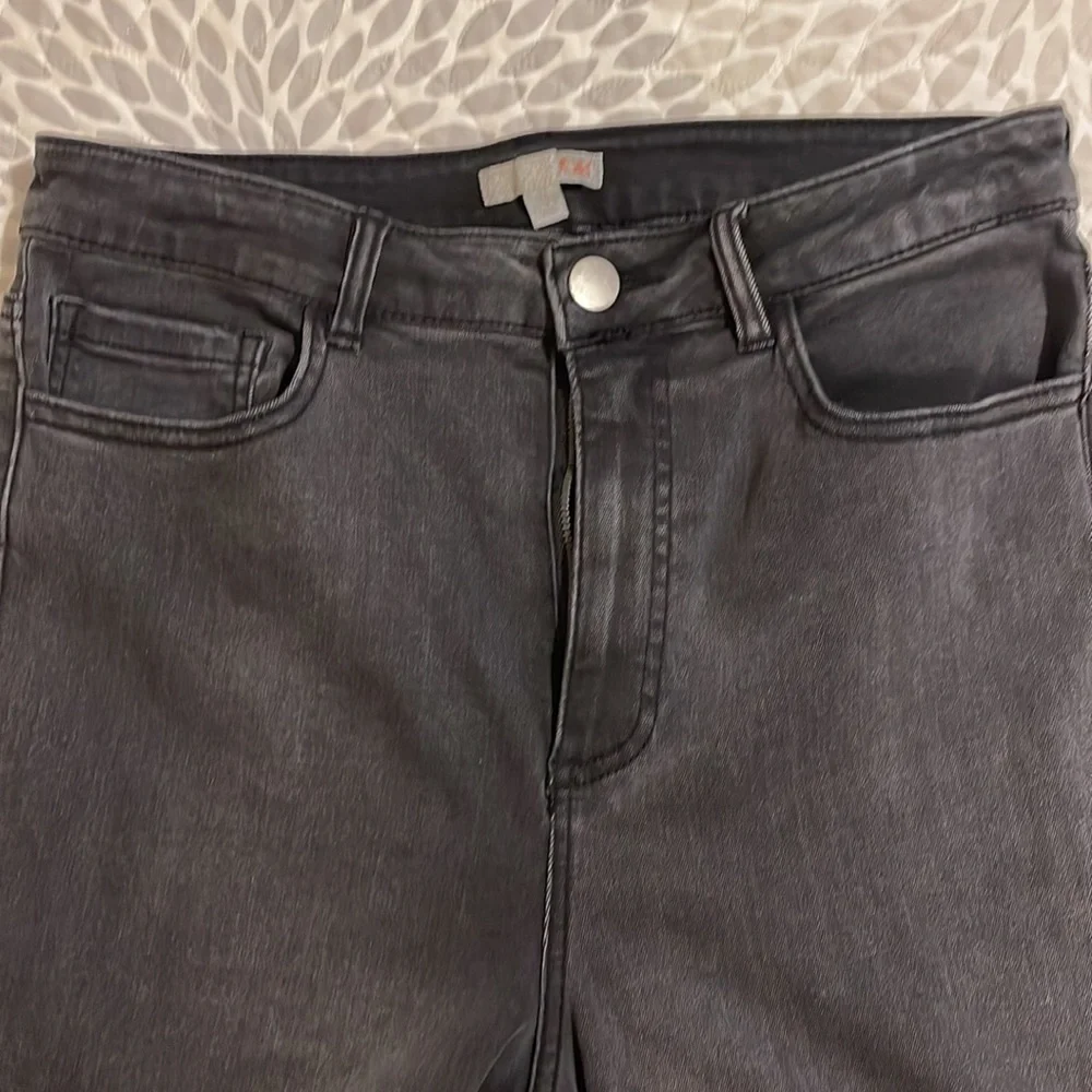 SKINNY Leg Mid Rise Coated Denim Jeans charcoal color size 11